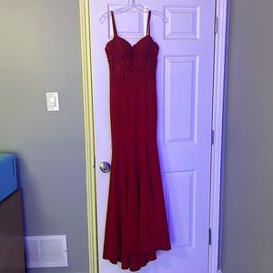 Red prom dress
